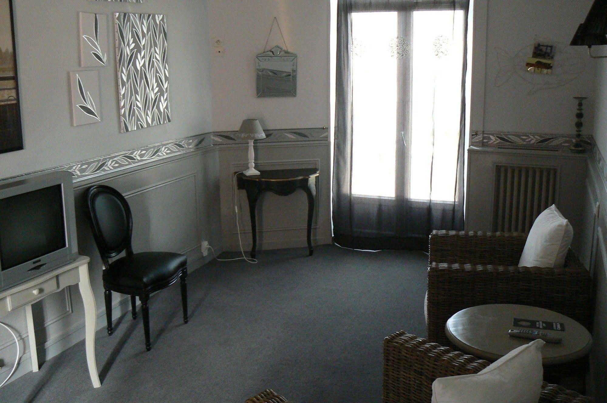 The Originals Boutique, Hotel D'Angleterre, Fécamp Exterior foto